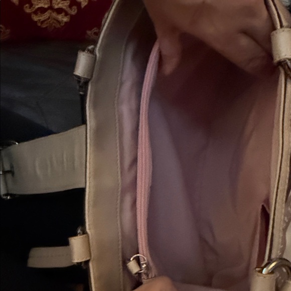 Coach Multicolor Soho Snaphead Sateen Shoulder Signature in Pink and Brown Bag. - Picture 7 of 9